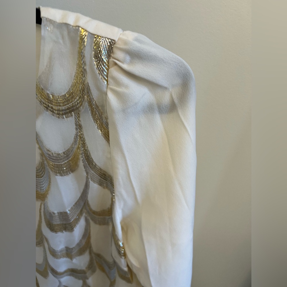 Dainty Hooligan 3/4 Sleeve Gold Silver Cream White Metallic Scallop Shift Dress - Picture 5 of 7